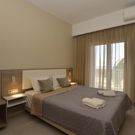 Flisvos Rooms Палеохора Экстерьер фото