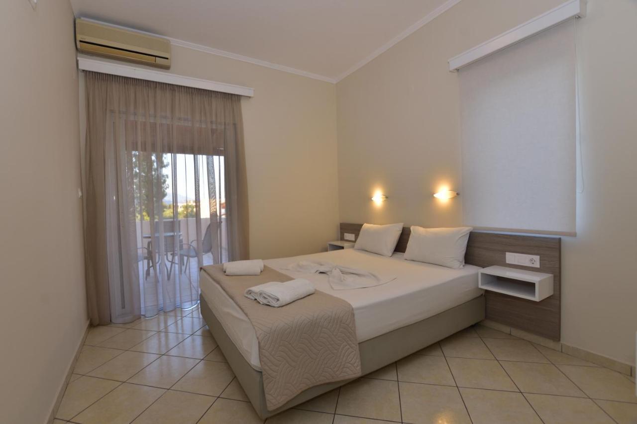 Flisvos Rooms Палеохора Экстерьер фото