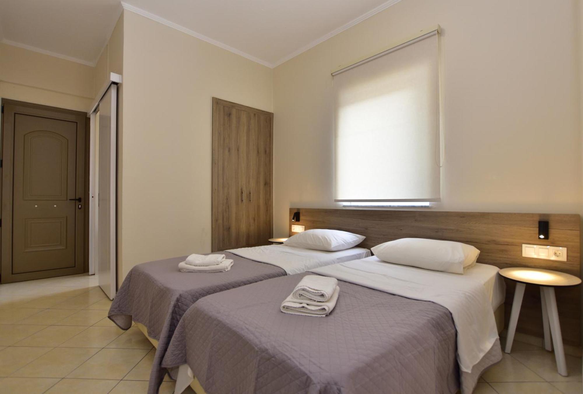 Flisvos Rooms Палеохора Экстерьер фото