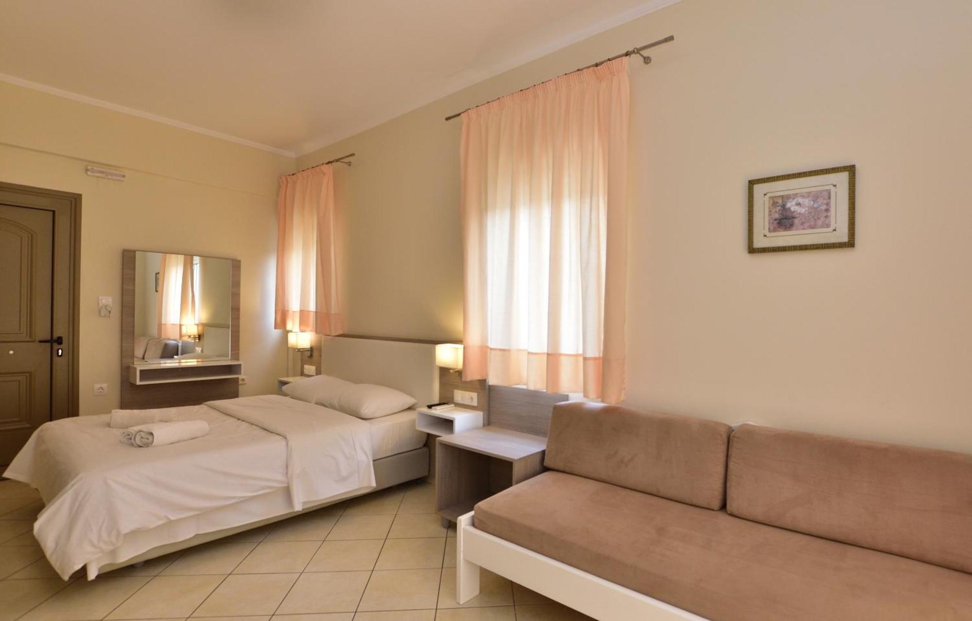 Flisvos Rooms Палеохора Экстерьер фото